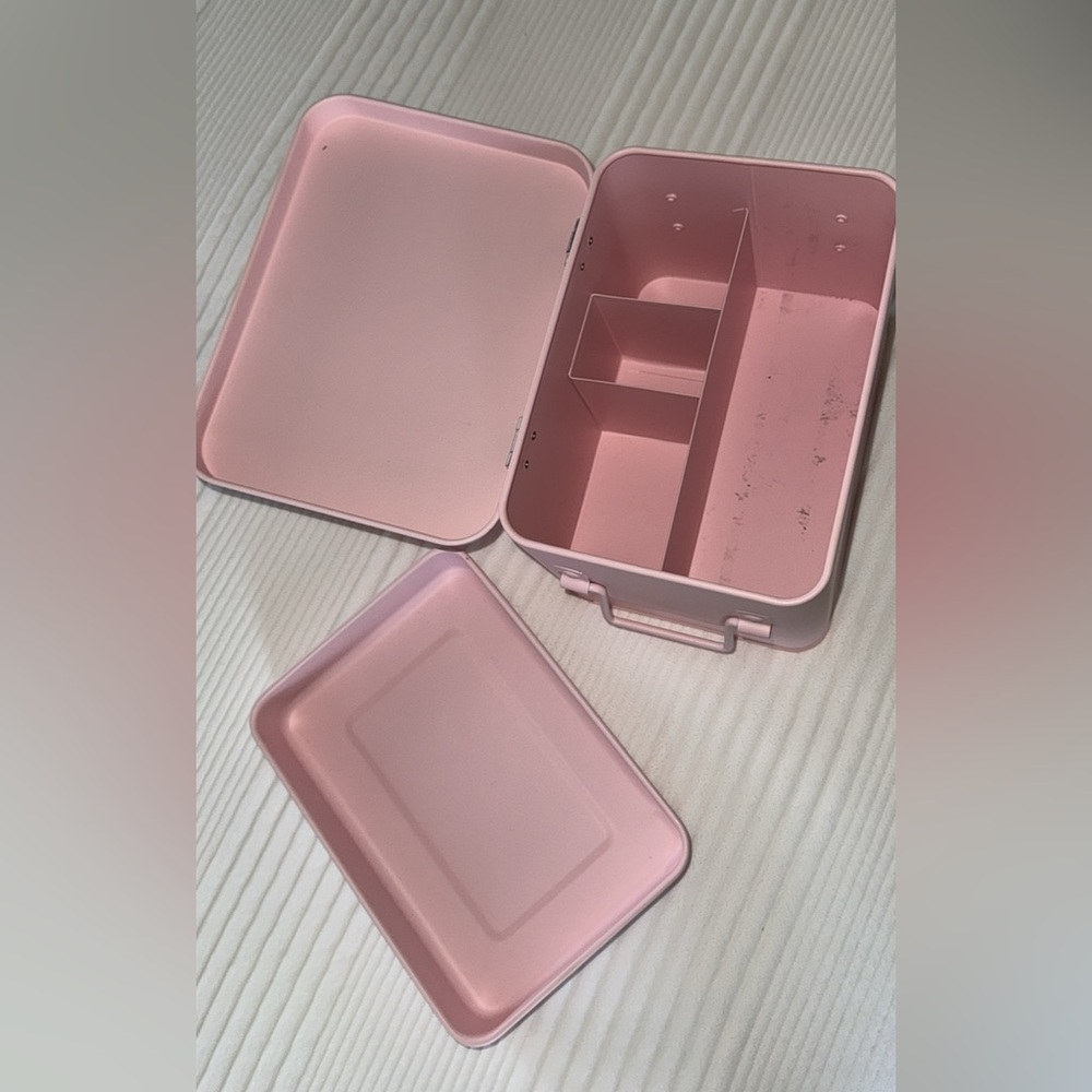 Lash / makeup storage box with handles - Picture 5 of 5